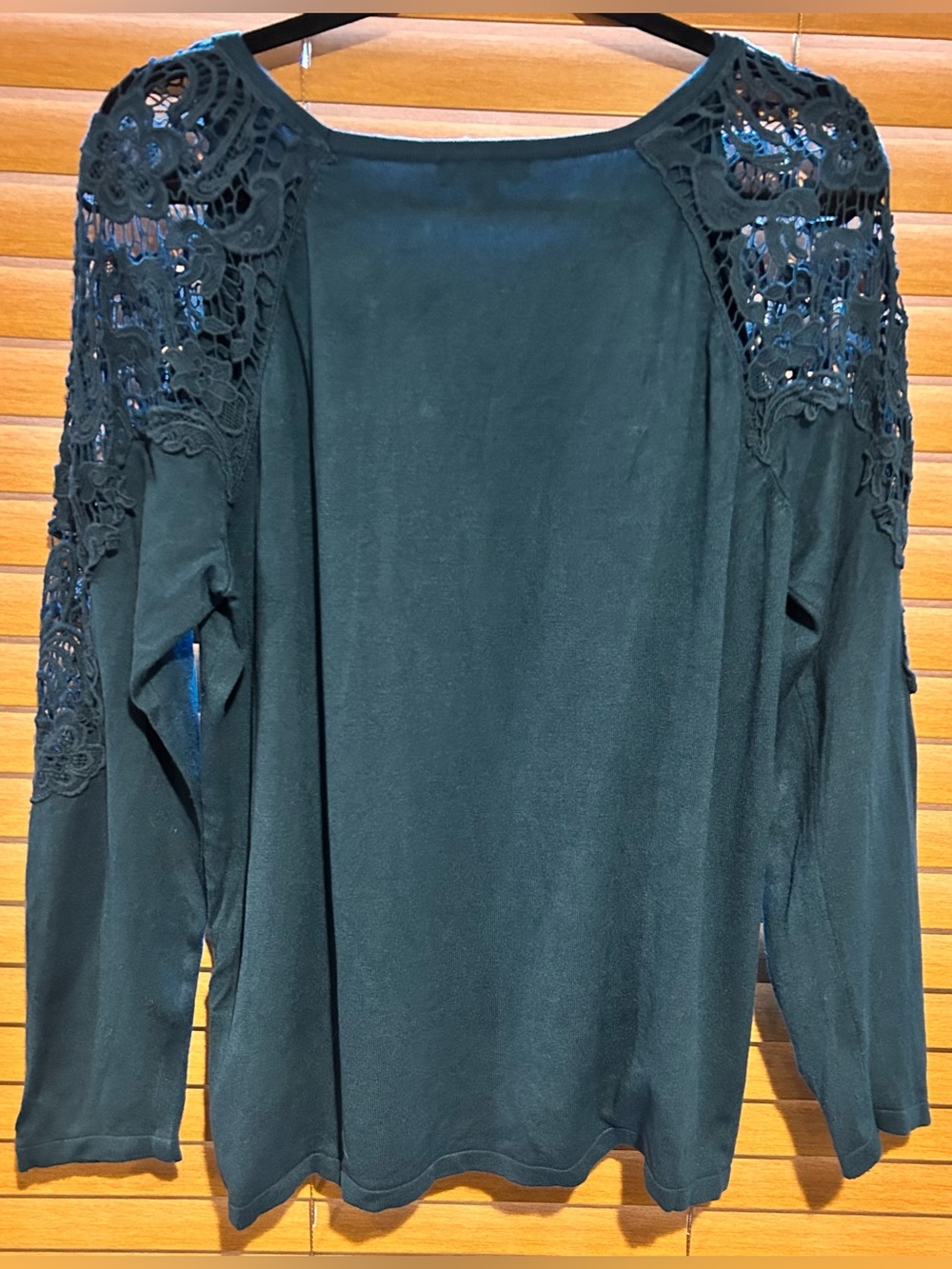 Roz & Ali Dark Teal Lace-Shoulder Long Sleeve Top